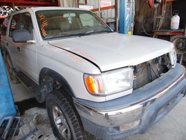 1999 TOYOTA 4RUNNER SR5 SILVER 3.4L AT 4WD Z18191